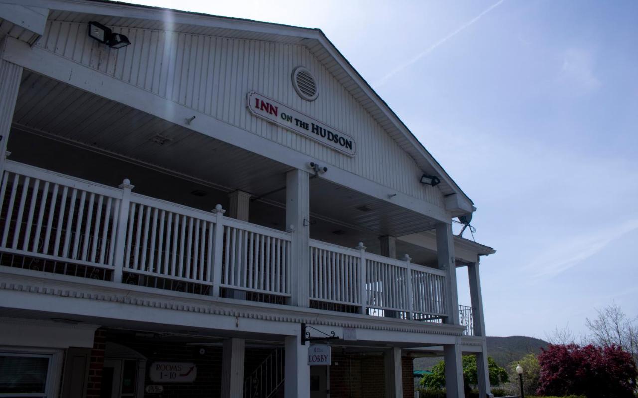 Inn On The Hudson Peekskill Exterior photo